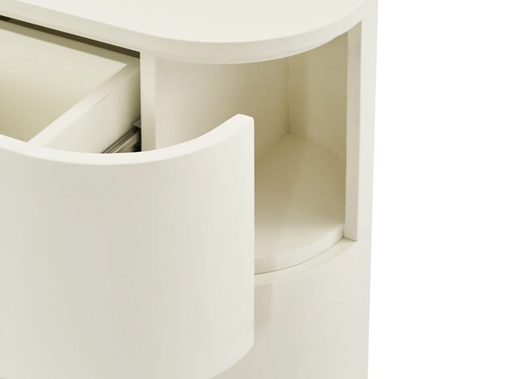 Ilia Bedside Table