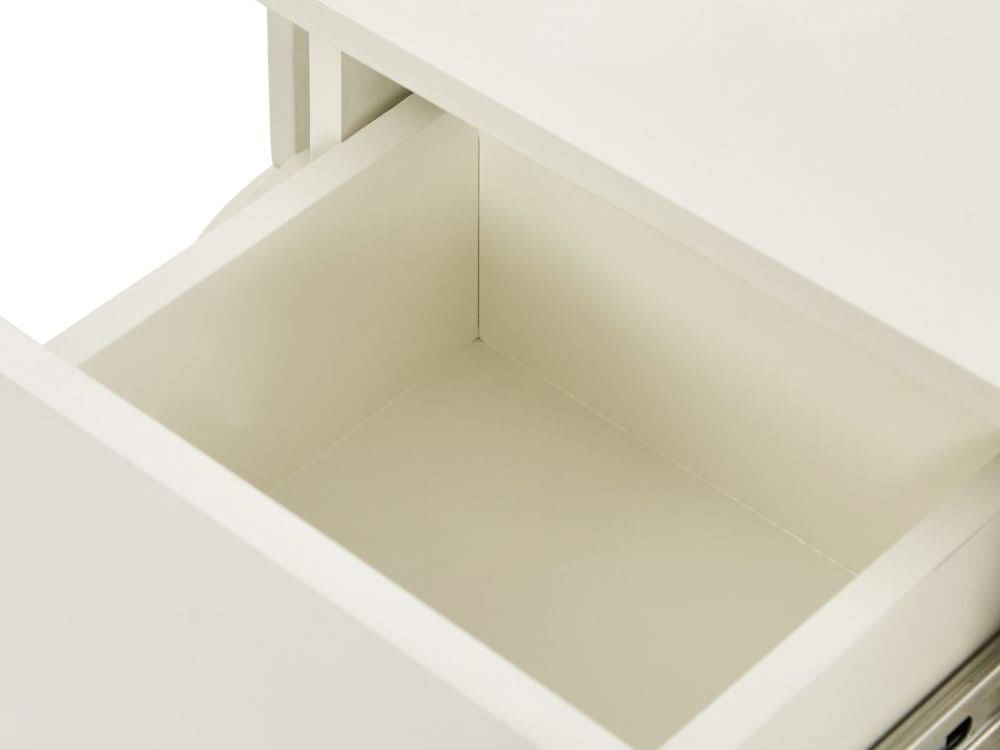 Ilia Bedside Table