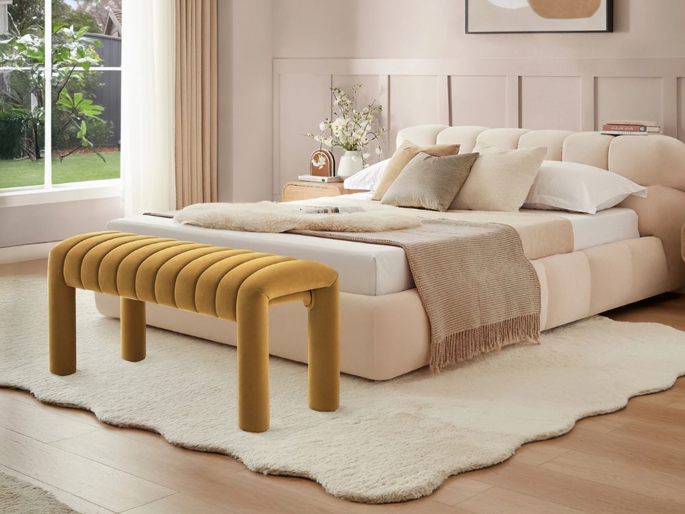 Tobi Bench