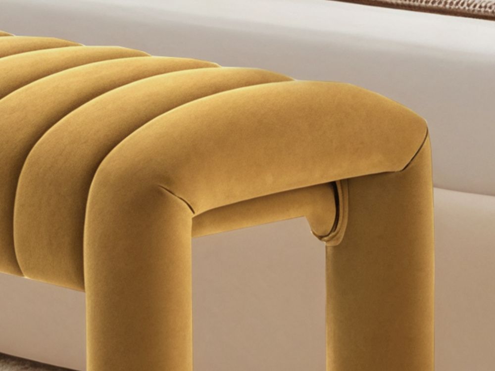 Tobi Bench