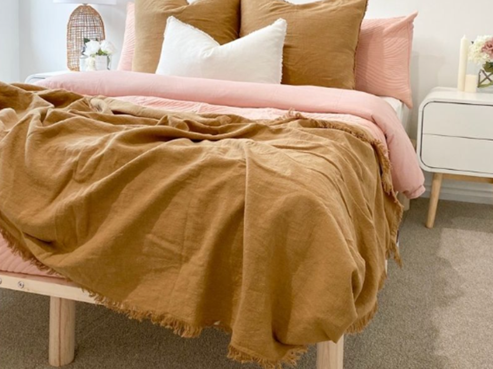 Cali Bed Base